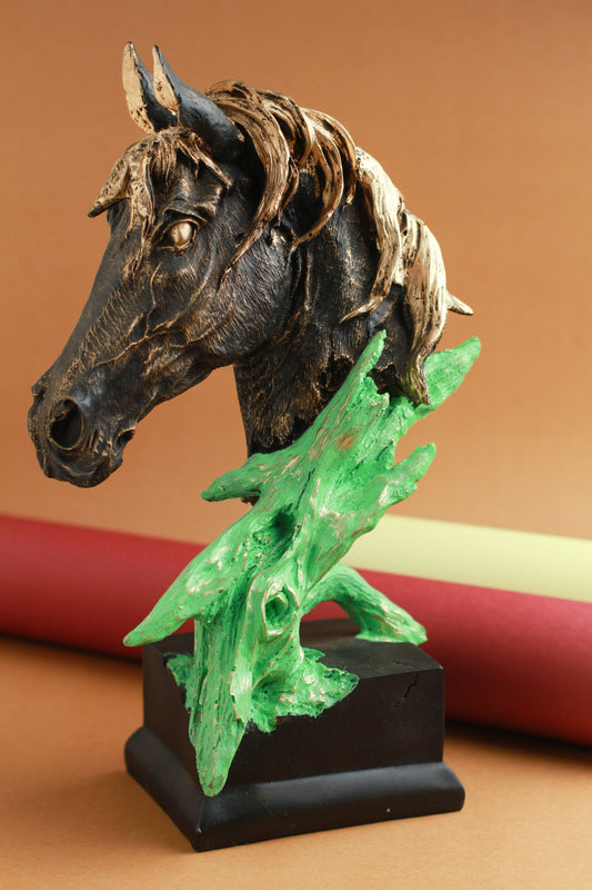 Polyresin Horse   Showpiece Idol